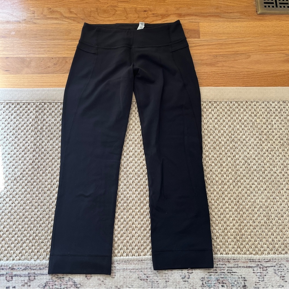 low rise lululemon size 4 black leggings